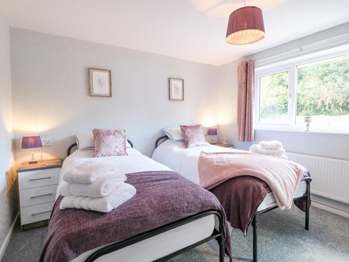 George'S Place Froghall Εξωτερικό φωτογραφία